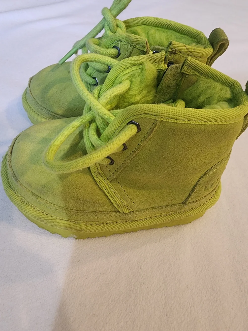 UGG Neumel Green Kids Lace-Up Cozy Boots 6